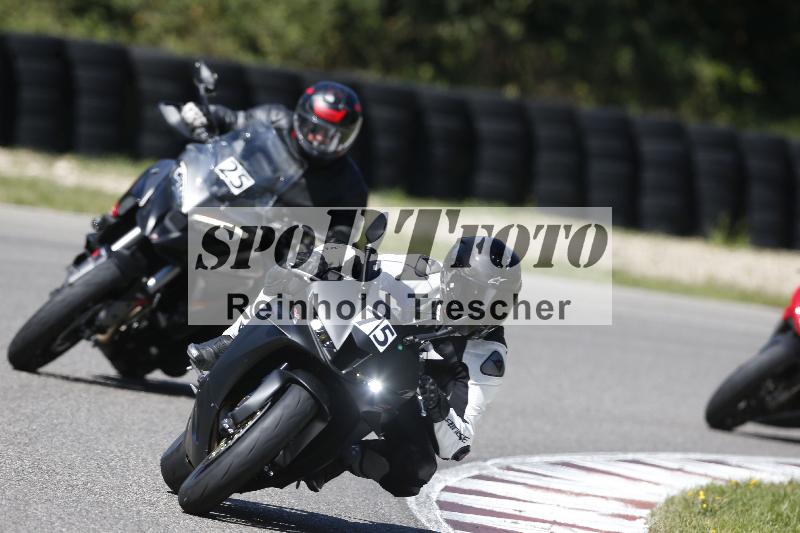 Archiv-2025/48 25.08.2025 Cornu Master School ADR/gruen-vert/75